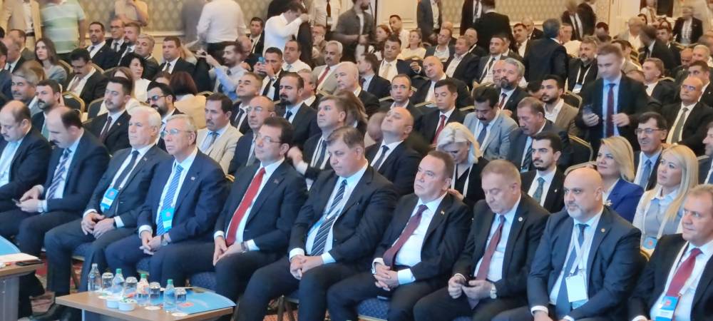 ANKARA Türkiye Belediyeler Birliği Meclis Toplantısı'nda 'kayyum' tartışması 
