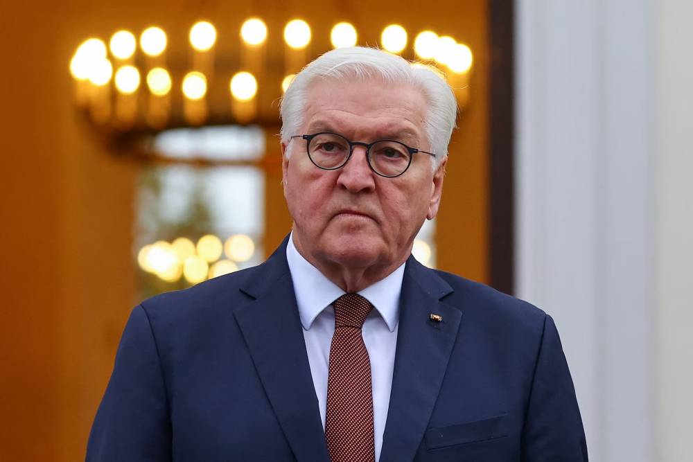 Almanya Cumhurbaşkanı Steinmeier meclisi feshetti, erken seçim tarihini duyurdu