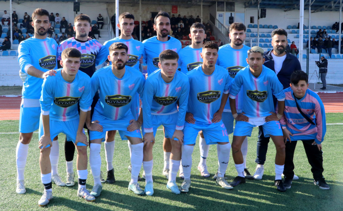 Amatör Küme'de ilk yarının lideri Burdurspor