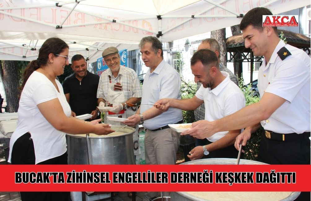 BUCAK’TA ZİHİNSEL ENGELLİLER DERNEĞİ KEŞKEK DAĞITTI