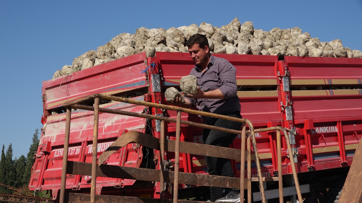 Burdur Şeker Fabrikası'nda kampanya dönemi başladı